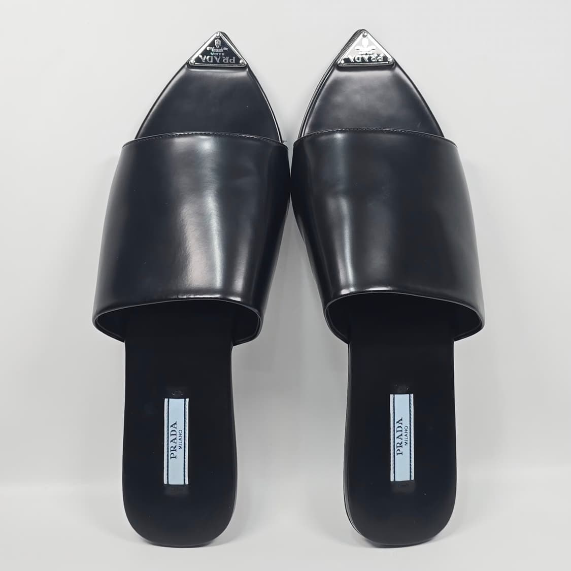 프라다 삼각로고 브러시디 러더 슬리퍼 뮬 ( 260 ) 상품이미지6