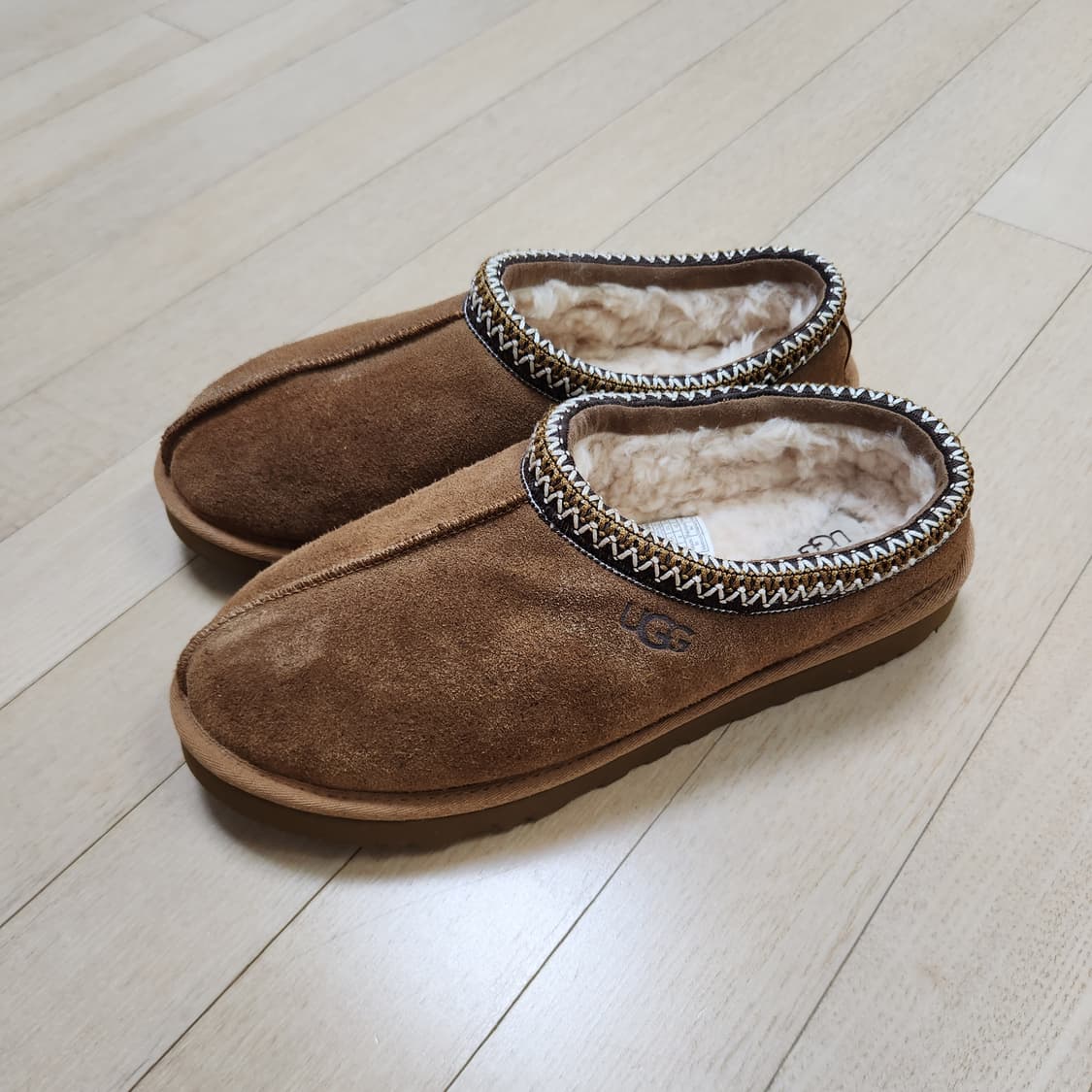 어그 타스만 280 상품이미지3