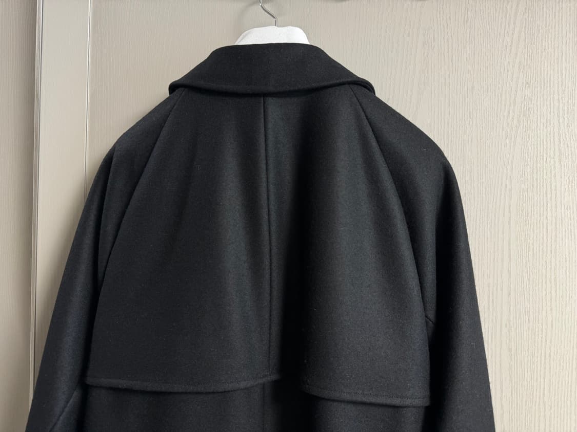 코히어런스 포우포우 멜튼울 블랙 M사이즈 판매 상품이미지4