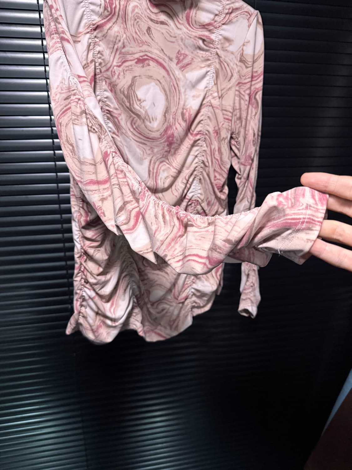 이상봉 에디션 쉬폰 셔링 긴팔 목폴라 반목 모크 핑크 타이다이 터틀넥 M 상품이미지4