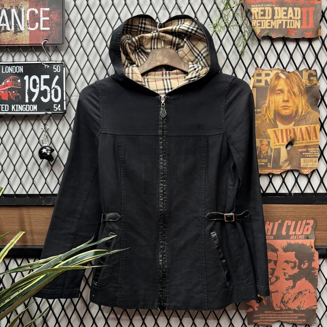 버버리 런던 블루 라벨 후드 자켓 안감 노바체크 포인트 블랙 상품이미지1