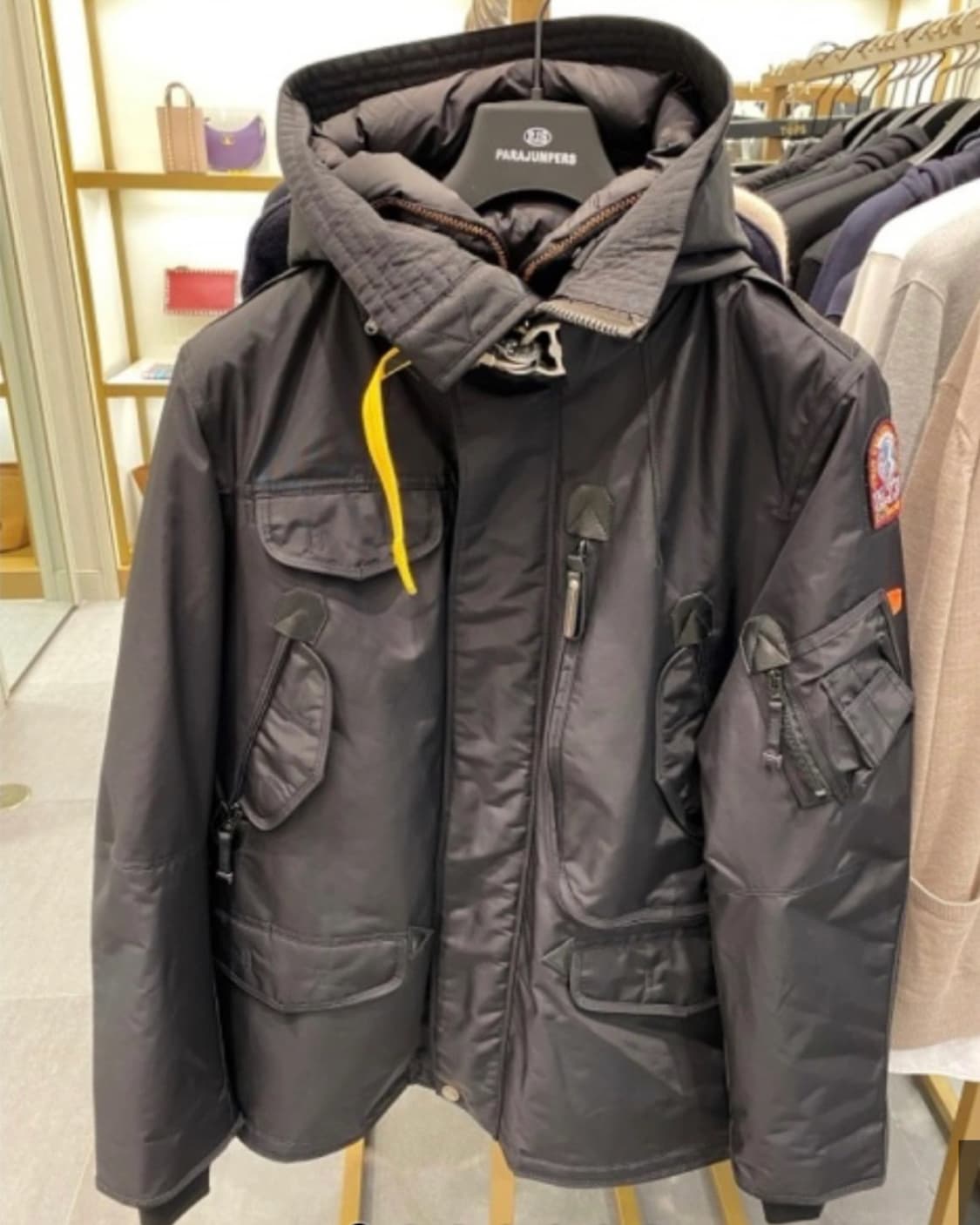 파라점퍼스 라이트핸드 점퍼 L 급처 상품이미지1