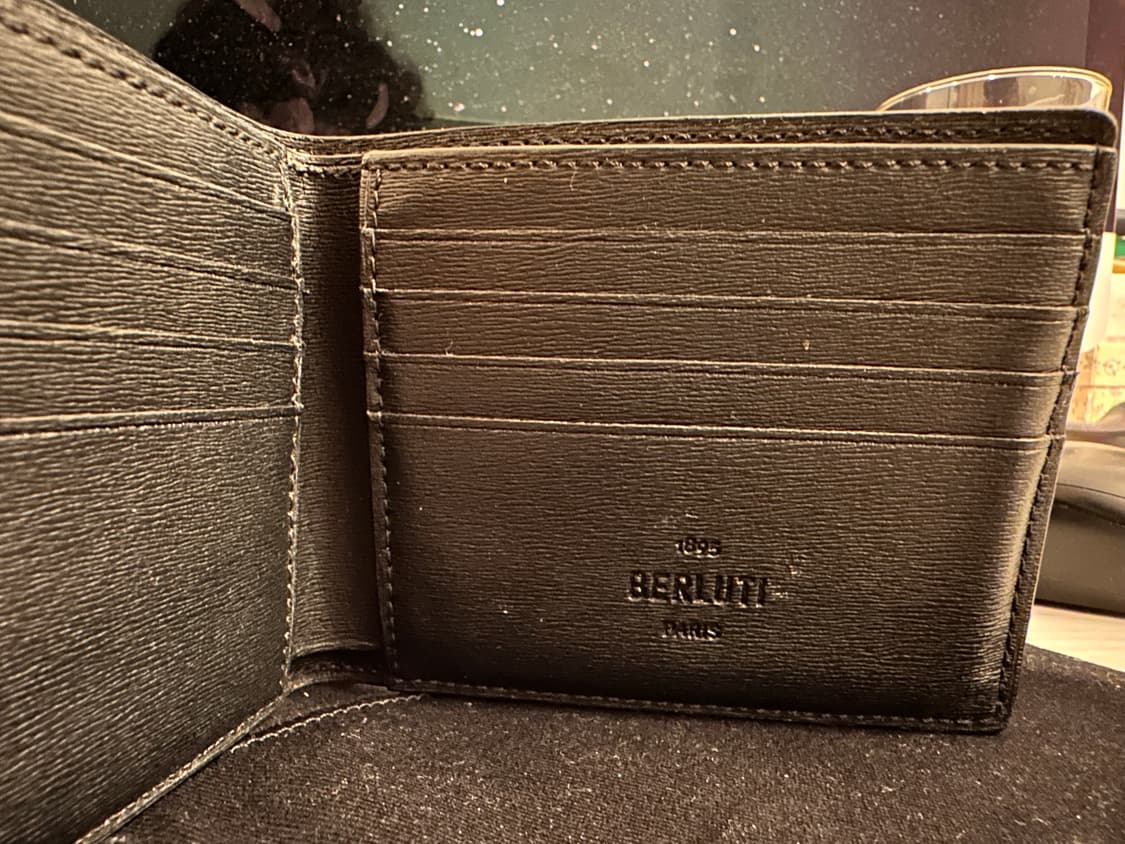 24시간만판매) 벨루티 스크리토 반지갑 단품 상품이미지3
