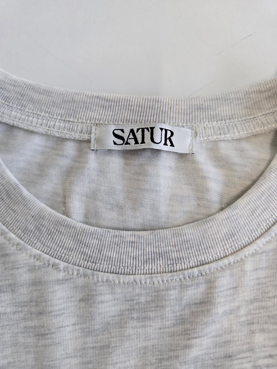 SATUR 반팔티 오트밀 WS 상품이미지3