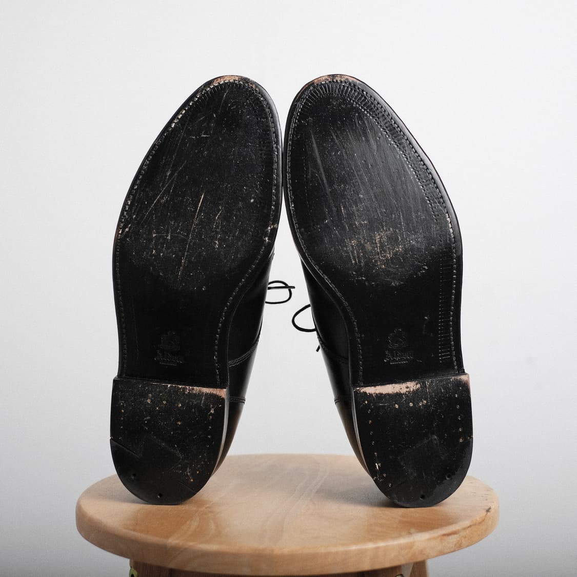 알든 971 8.5E(265-270) 블랙 카프 스트레이트팁 더비 상품이미지10