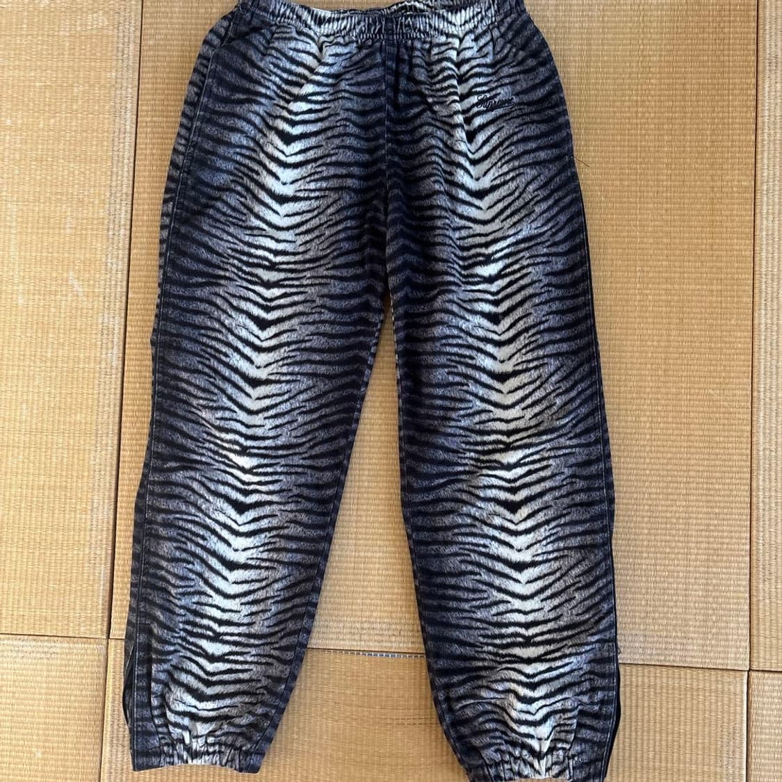 supreme tiger stripe pants(슈프림 타이거 팬츠) 상품이미지1