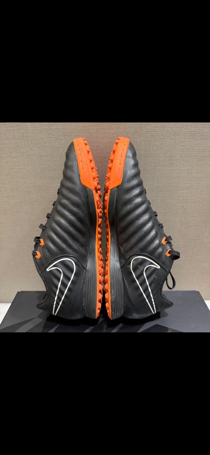 나이키 티엠포 레전드7 풋살화 상품이미지4