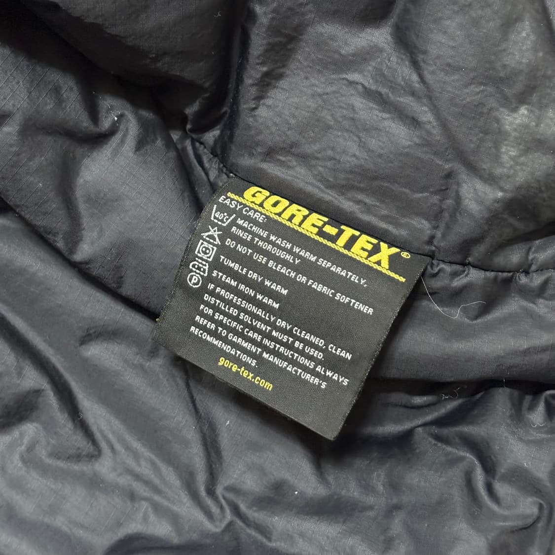 ARC’TERYX Fission AR Jacket 상품이미지8