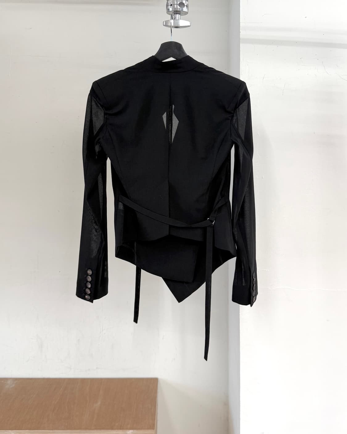 헬무트랭 블랙 랩 시어 슬리브 자켓 상품이미지6