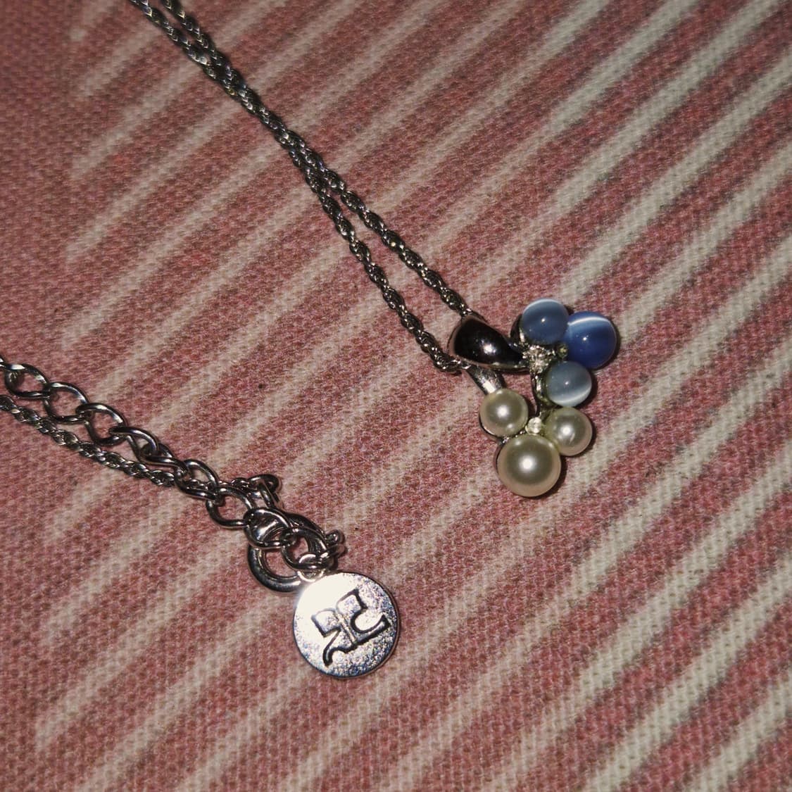90s 꾸레쥬 캣츠아이&진주 체리 목걸이 상품이미지9