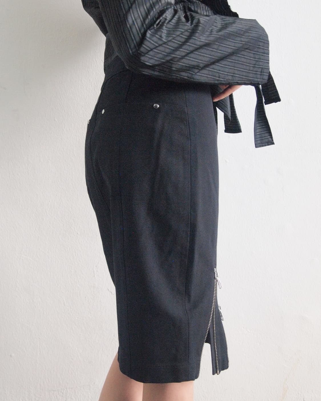 알렉산더왕 멀티지퍼 펜슬핏 스커트 상품이미지5