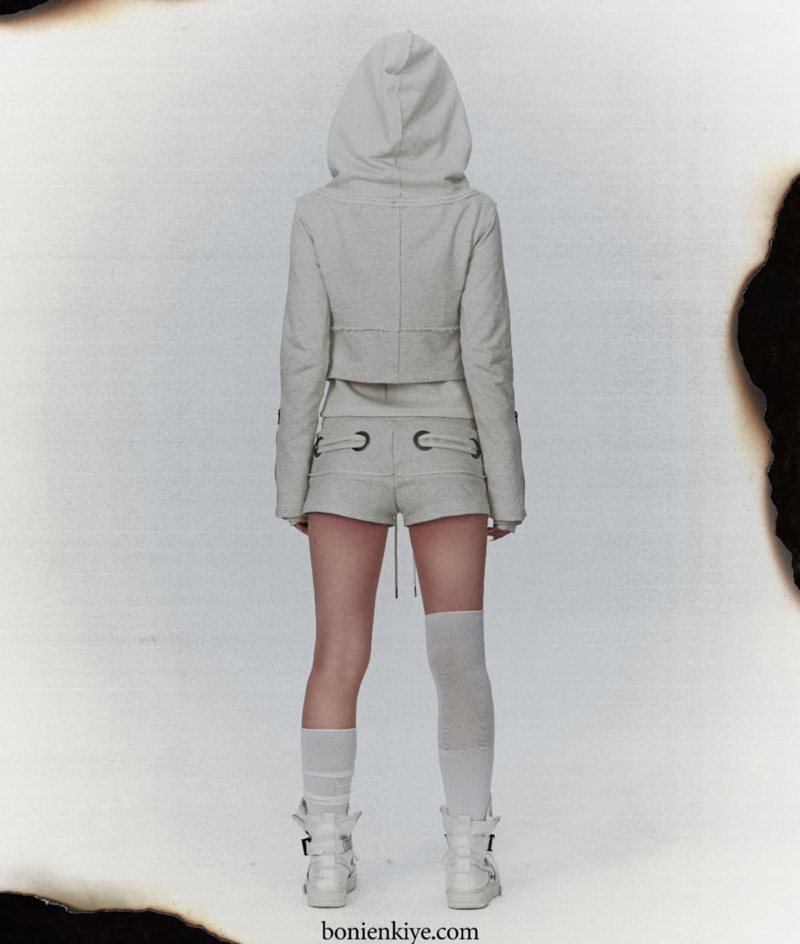 bonienkiye 스터드 아일렛 숏팬츠 마이크로 팬츠 보니앤키예 상품이미지6