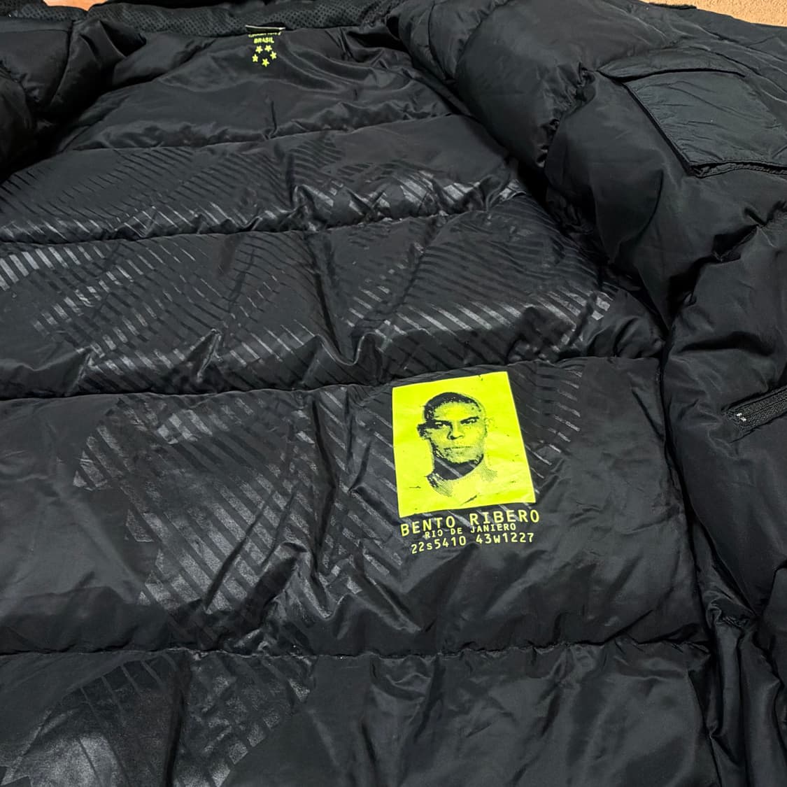 나이키 00s 올드스쿨 브라질 월드컵 숫자패턴 덕다운 패딩 유일매물 상품이미지4