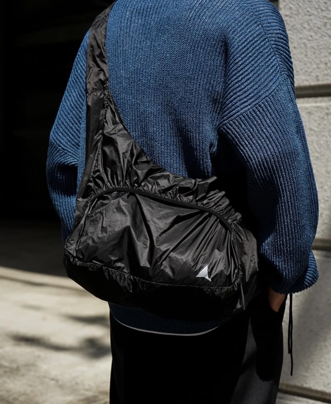 로아 패커블 노트 숄더백 상품이미지2