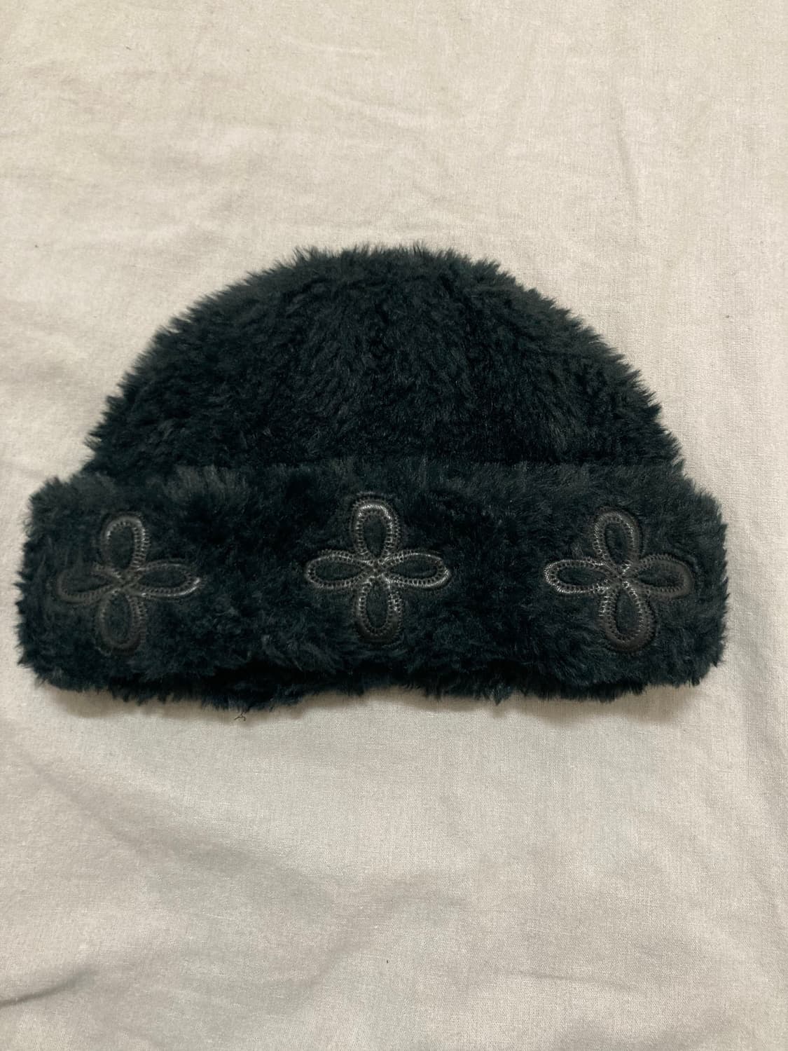 써저리 레더 패치 퍼 비니 블랙 상품이미지2