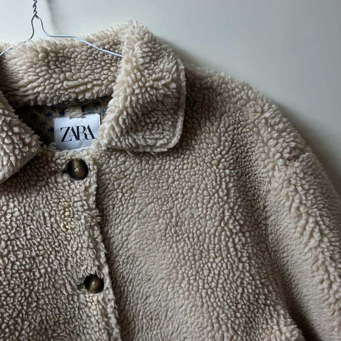 ZARA 뽀글이 플리스 버튼 자켓 11-12/152CM 상품이미지2