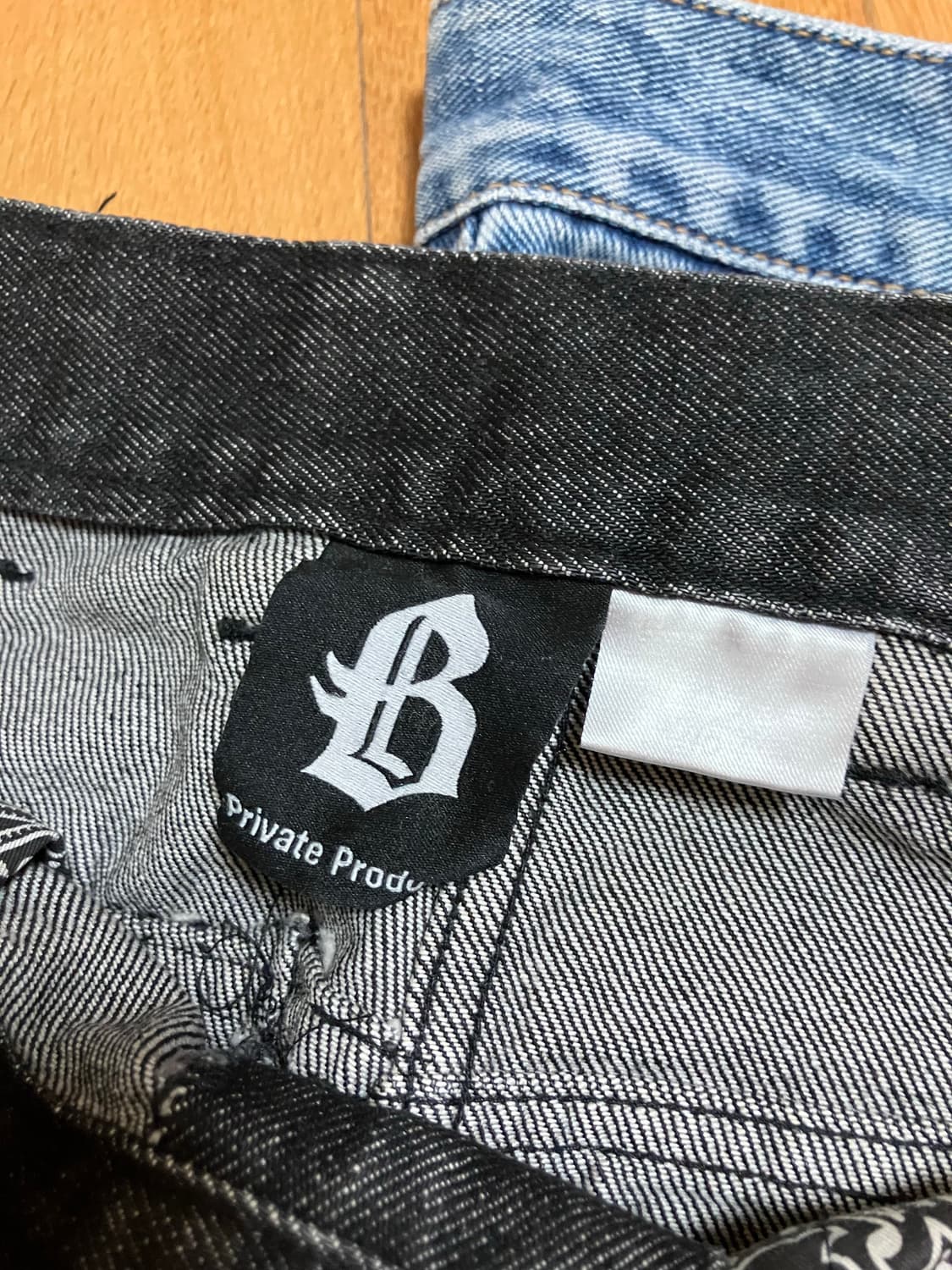 [일괄판매] 블랙아웃 카펜터 데님, 연청 포인트데님 상품이미지4