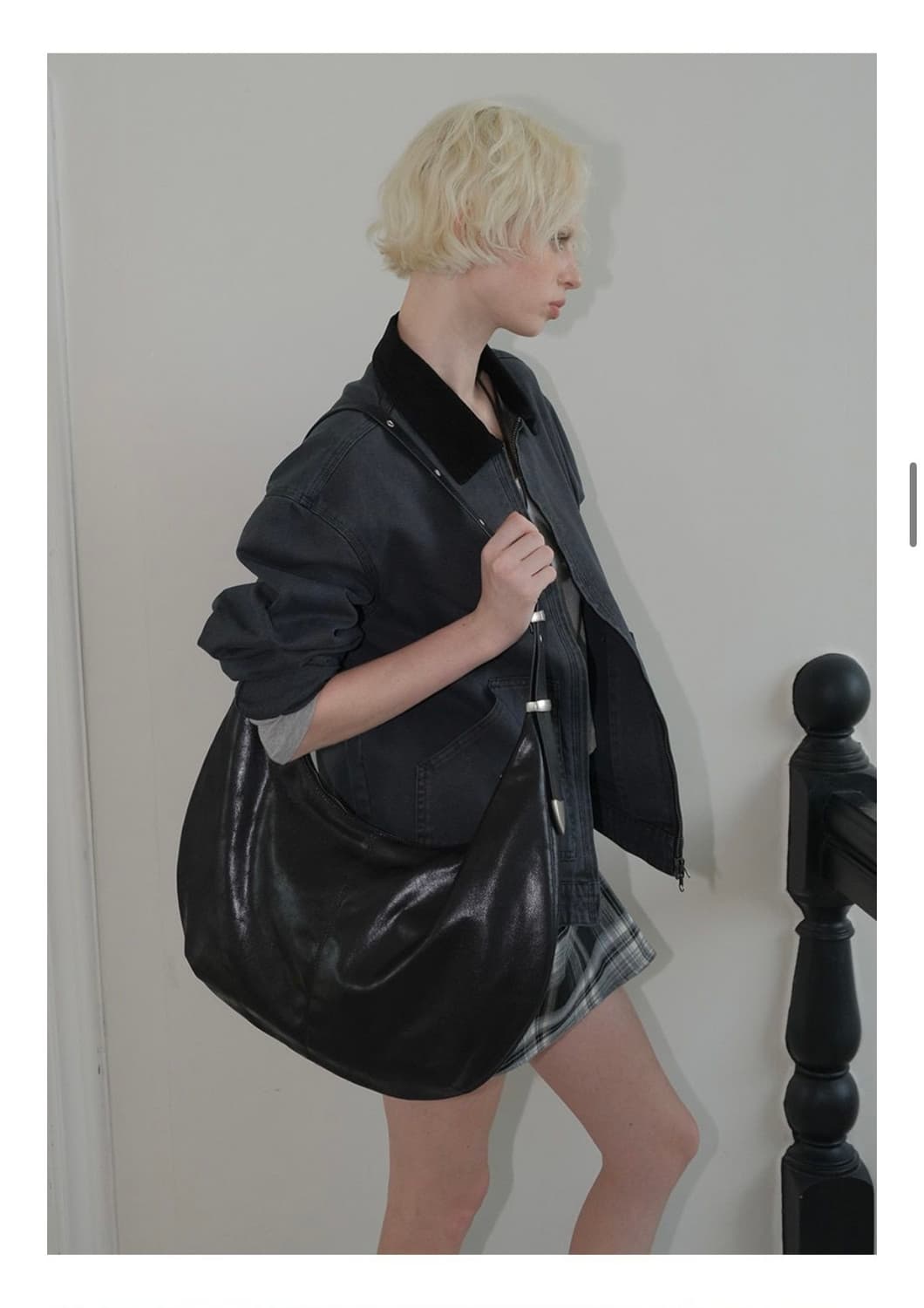 큐리티(curetty)-C BELT LOOP HOBO BAG_BLACK 상품이미지1