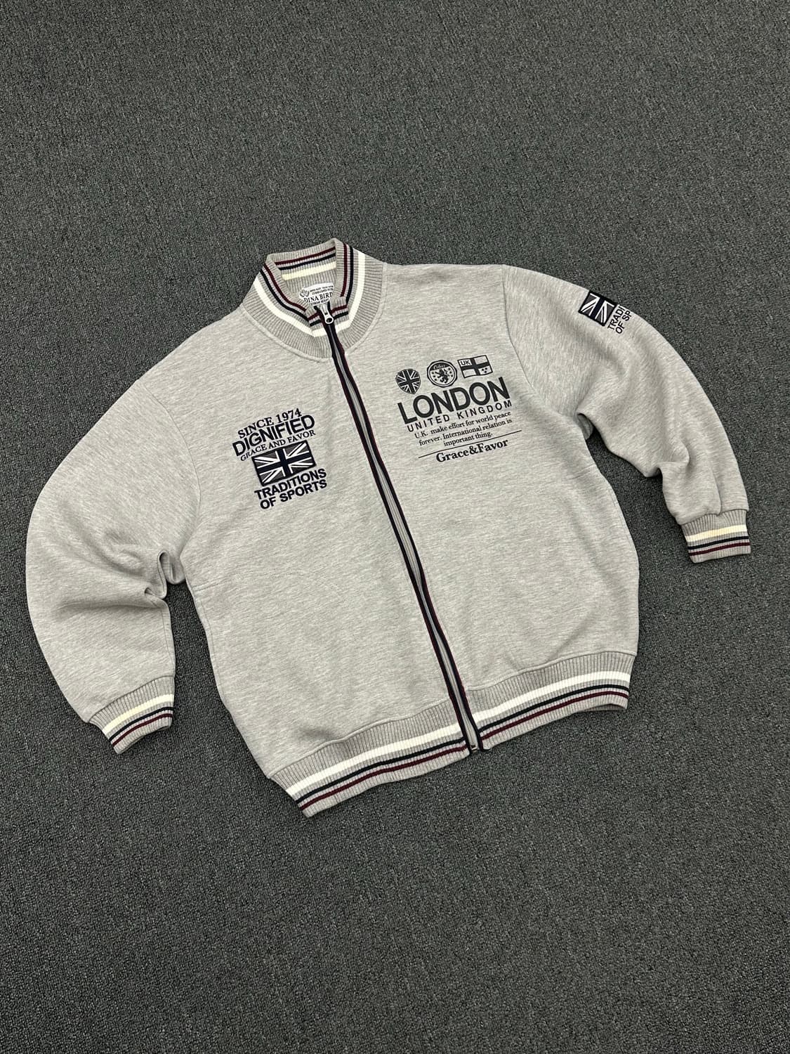 LL)DINA BIRD 빈티지 패치 그레이 트랙탑 져지 상품이미지1