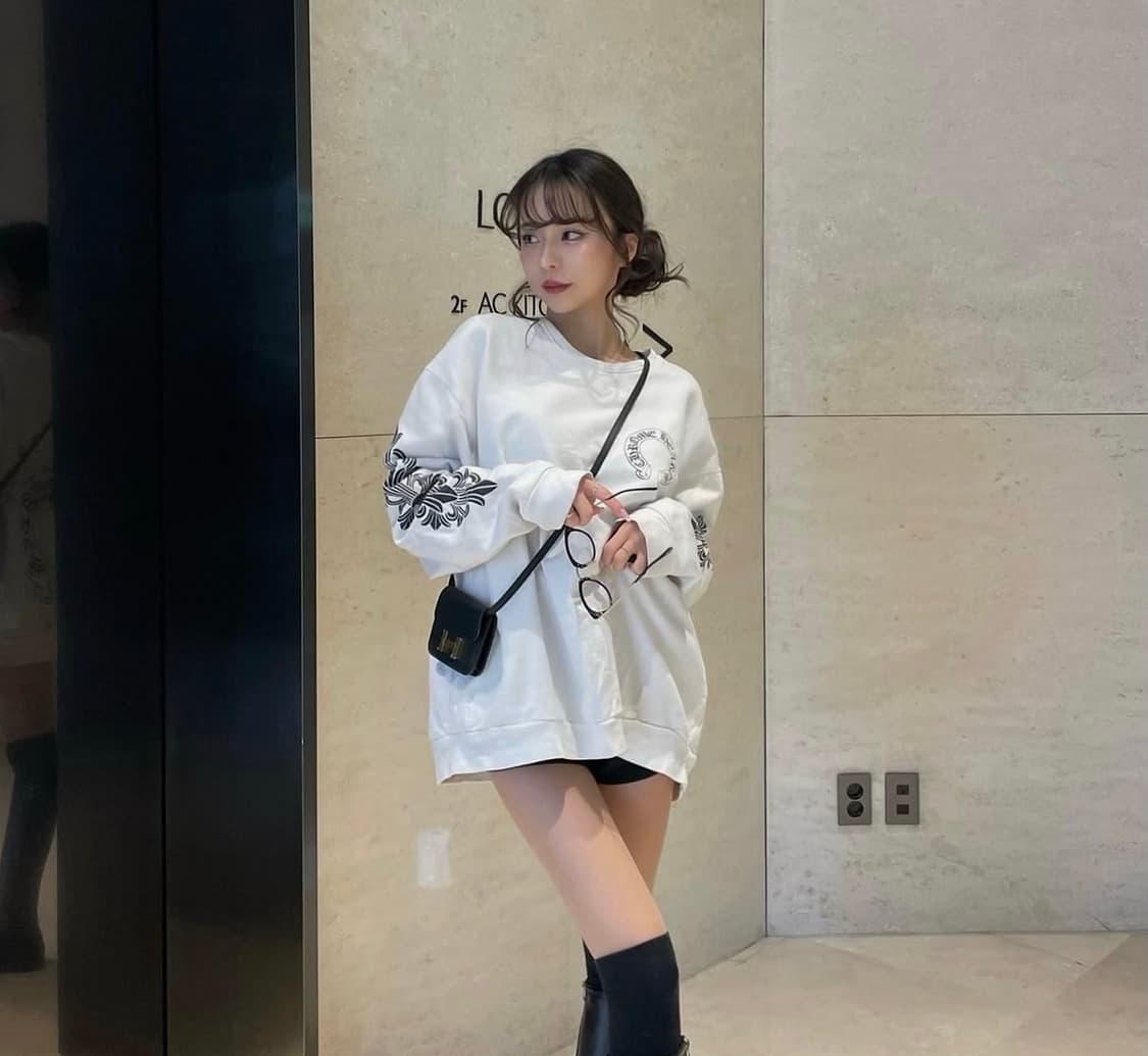 [최저가] 크롬하츠 플로럴 홀스슈 맨투맨 S 상품이미지7