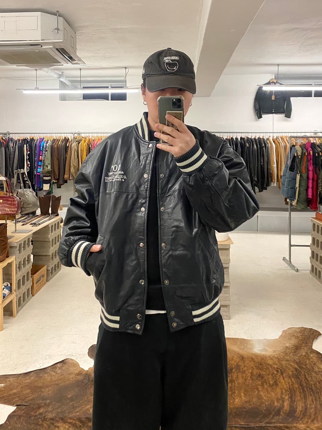 90~00s VTG leather varsity jacket 레더 바시티 상품이미지8