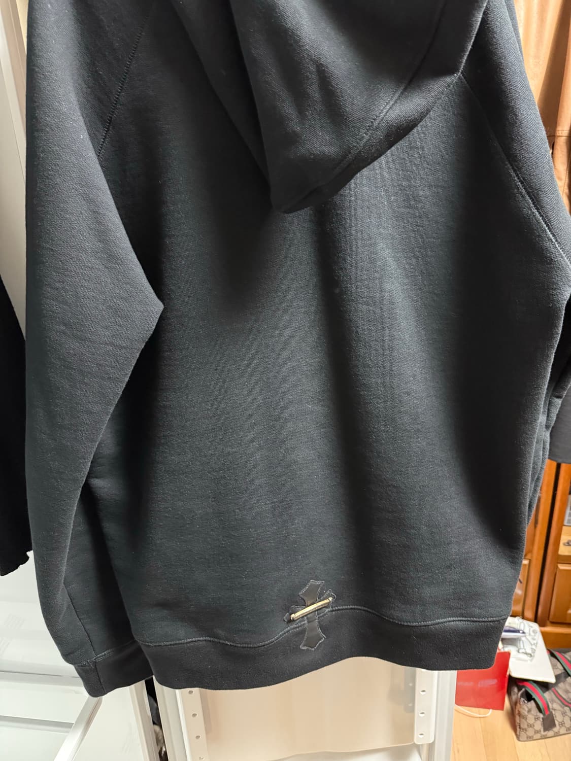 크롬하츠 기본 자수 후드 XL S급 판매합니다! 상품이미지2