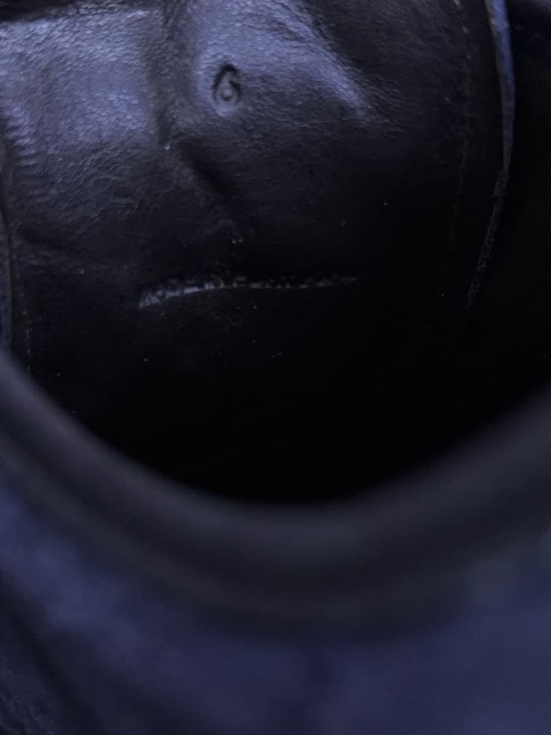 랑방 벨루어 스웨이드 스니커즈 네이비 블랙 6 사이즈 250 상품이미지9