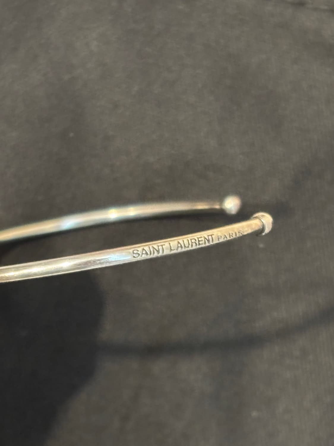 생로랑 LOVE 뱅글 팔찌 상품이미지3