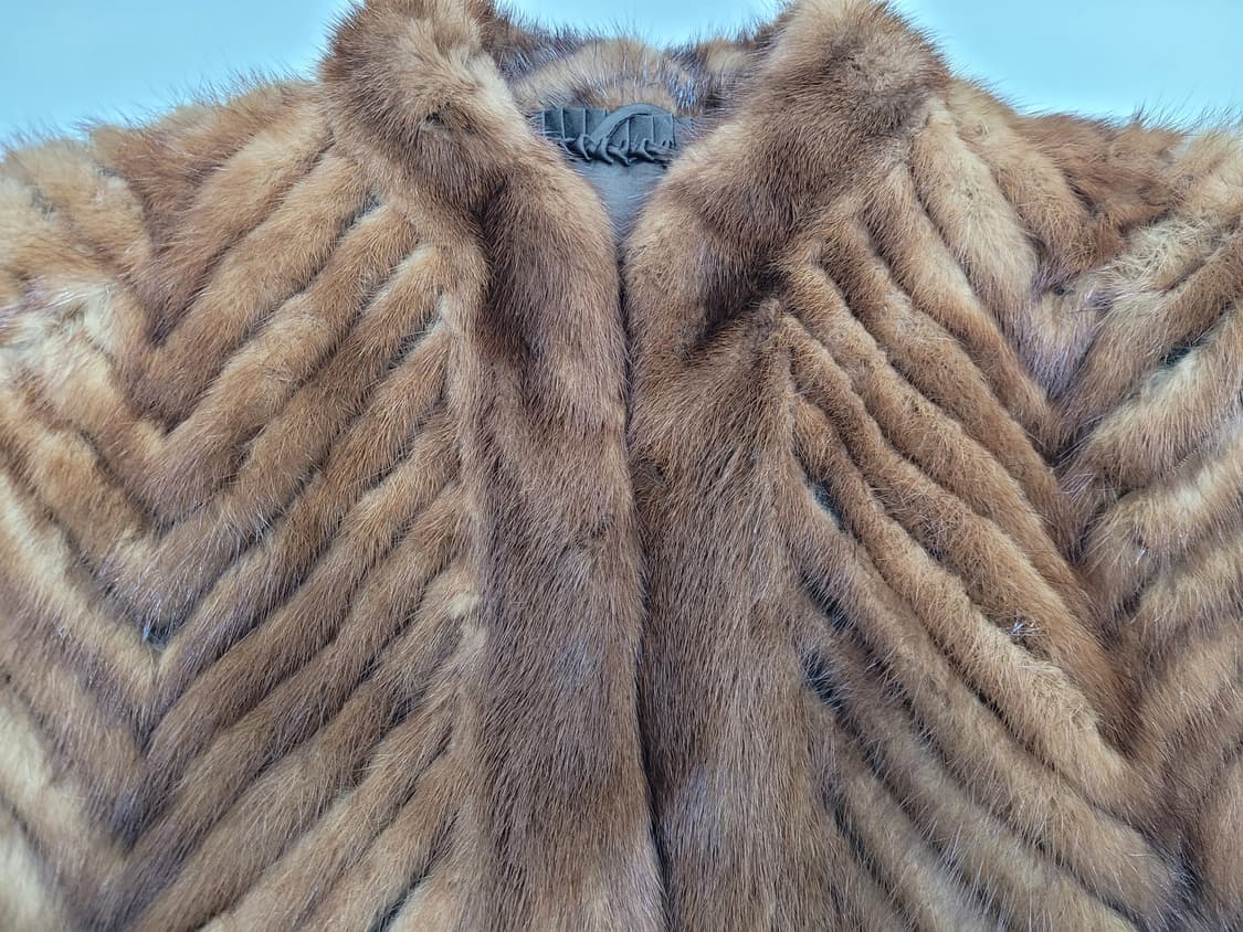 천연 밍크 하프 코트 / 여 FREE
 상품이미지4