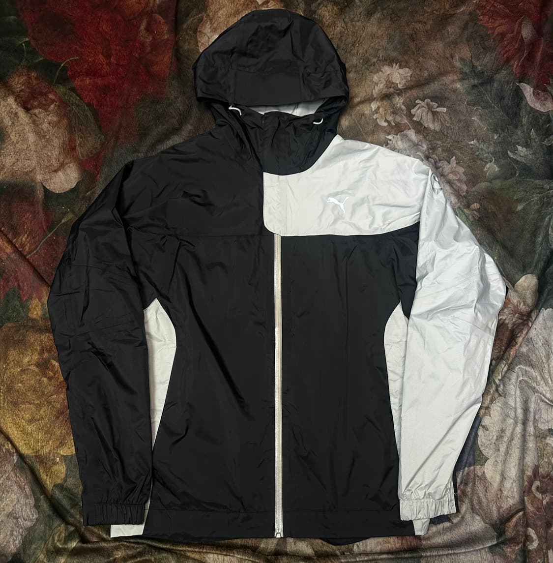 푸마 빈티지 그레이 사이드라인 블랙후그바람막이 S 상품이미지1