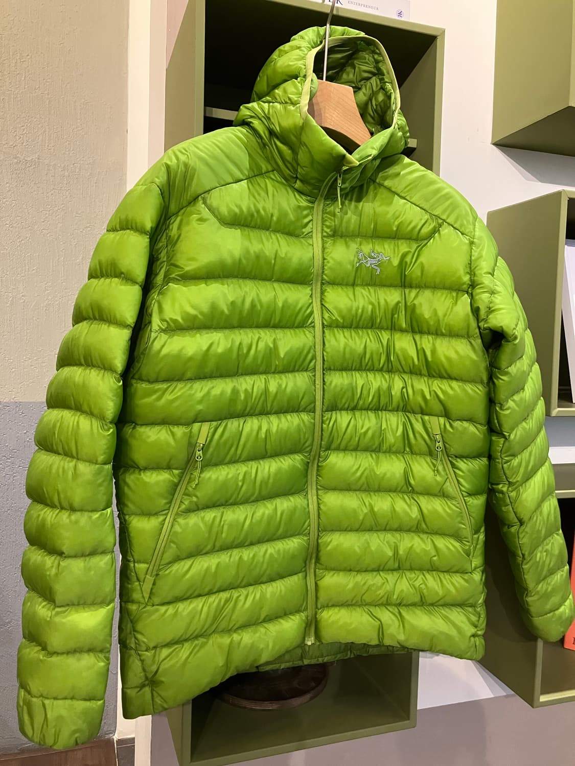 아크테릭스 세륨 후디 라지 상품이미지1