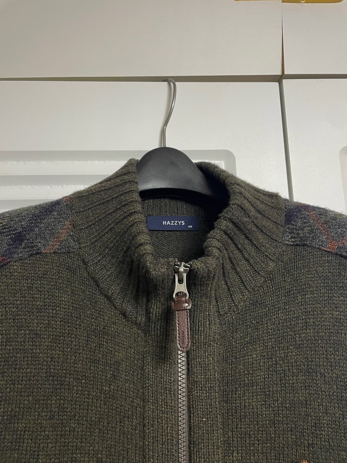 헤지스 니트 집업 상품이미지3