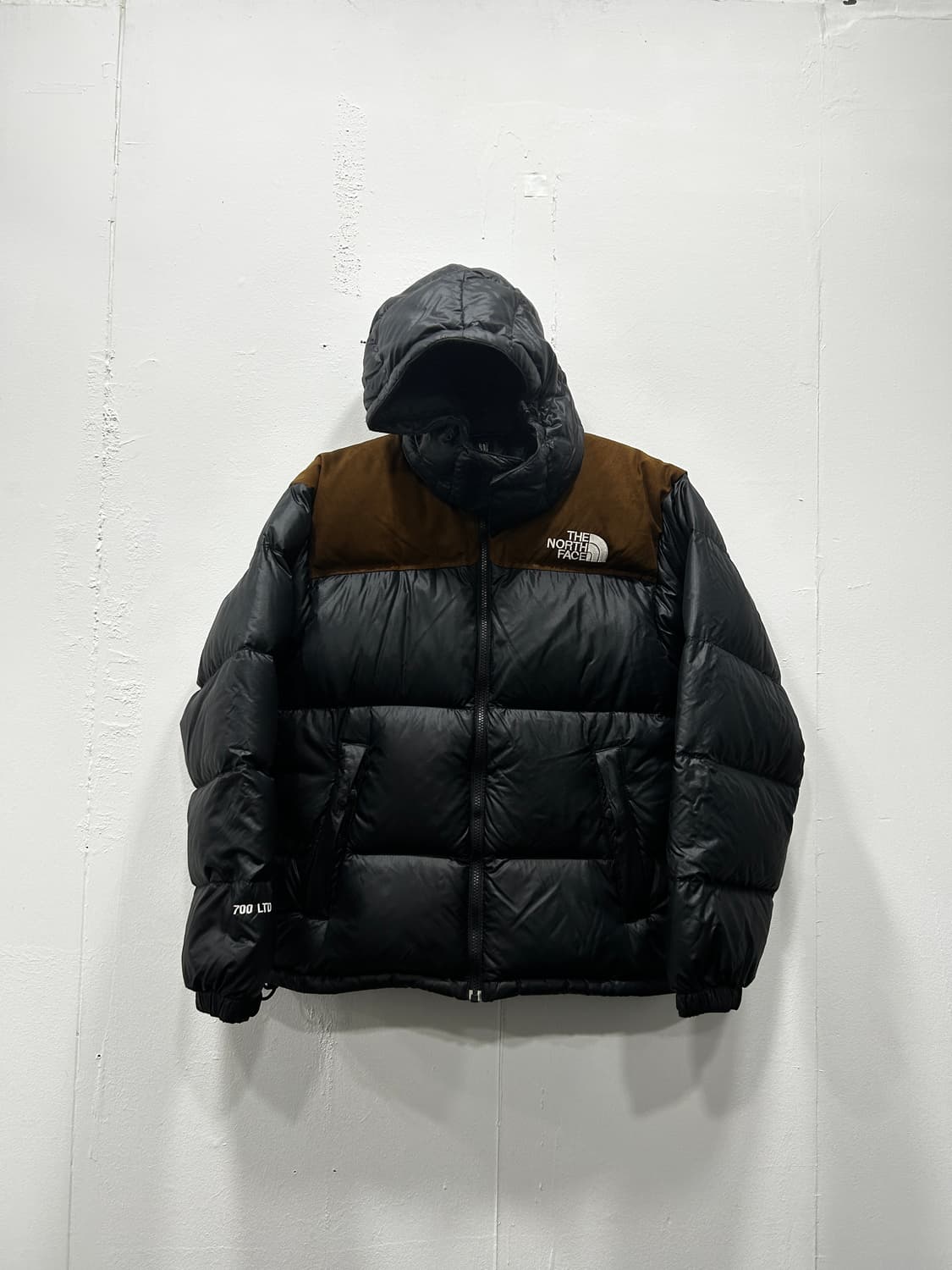 노스페이스 한정판 눕시 700LTD 구스다운 패딩 90 상품이미지1