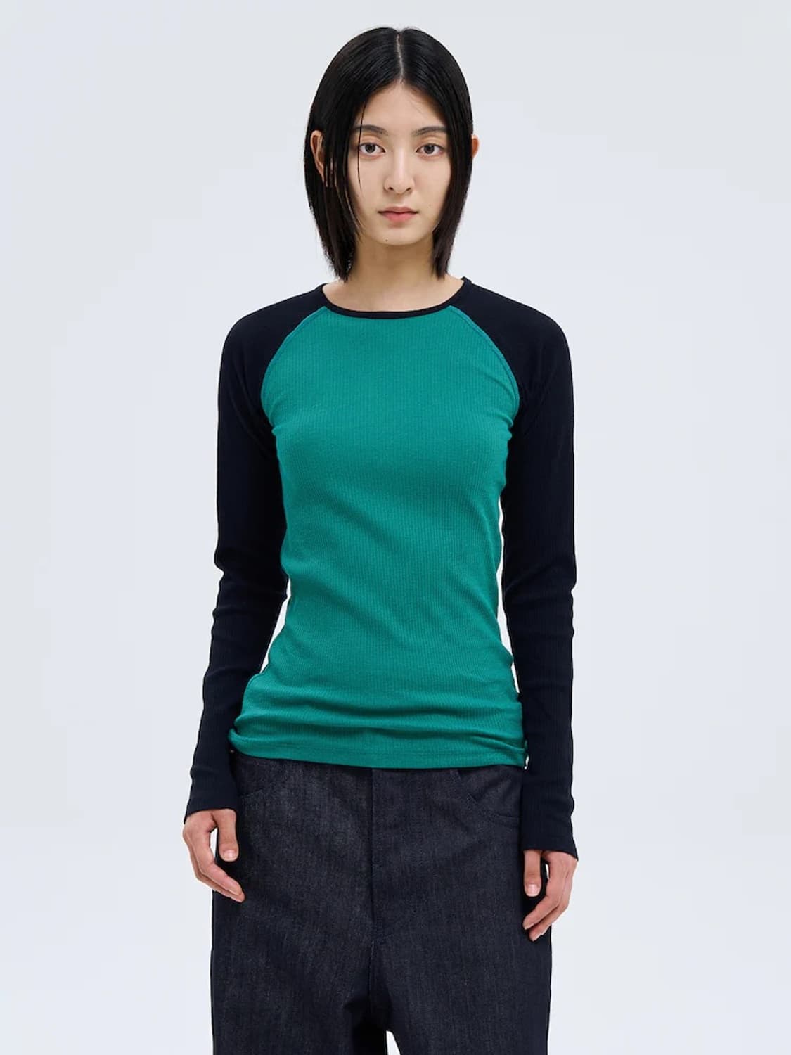 BASERANGE Gene Long Sleeve Tee - Green 상품이미지2