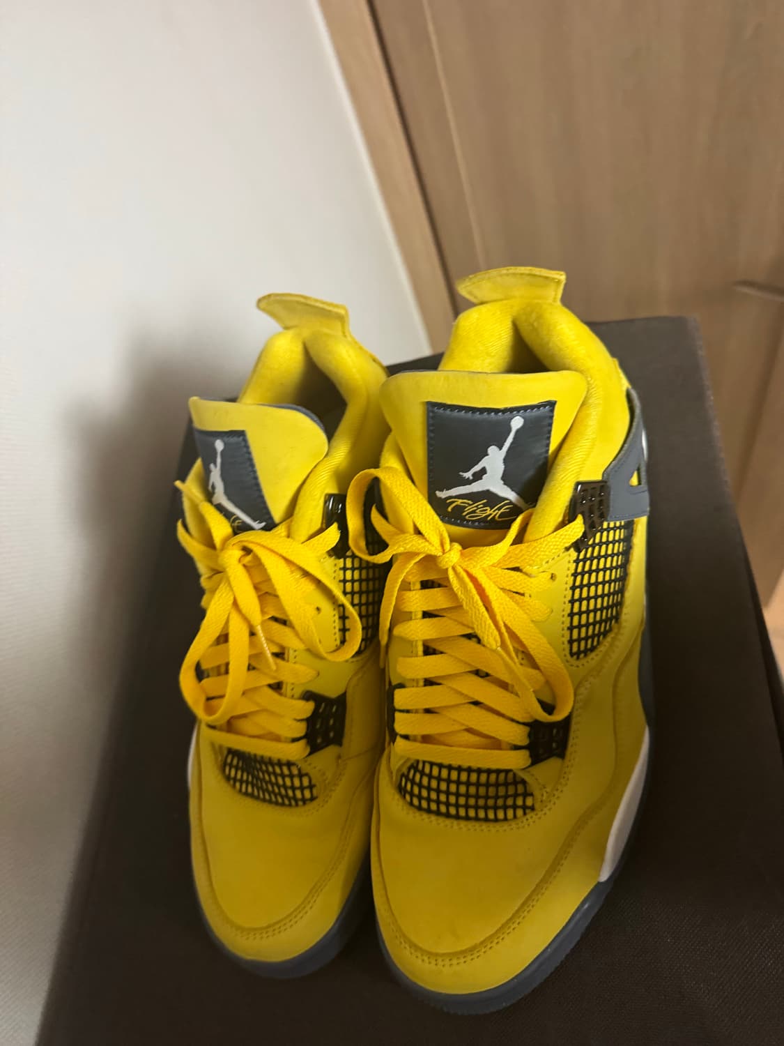 조던4 투어옐로우  상품이미지2