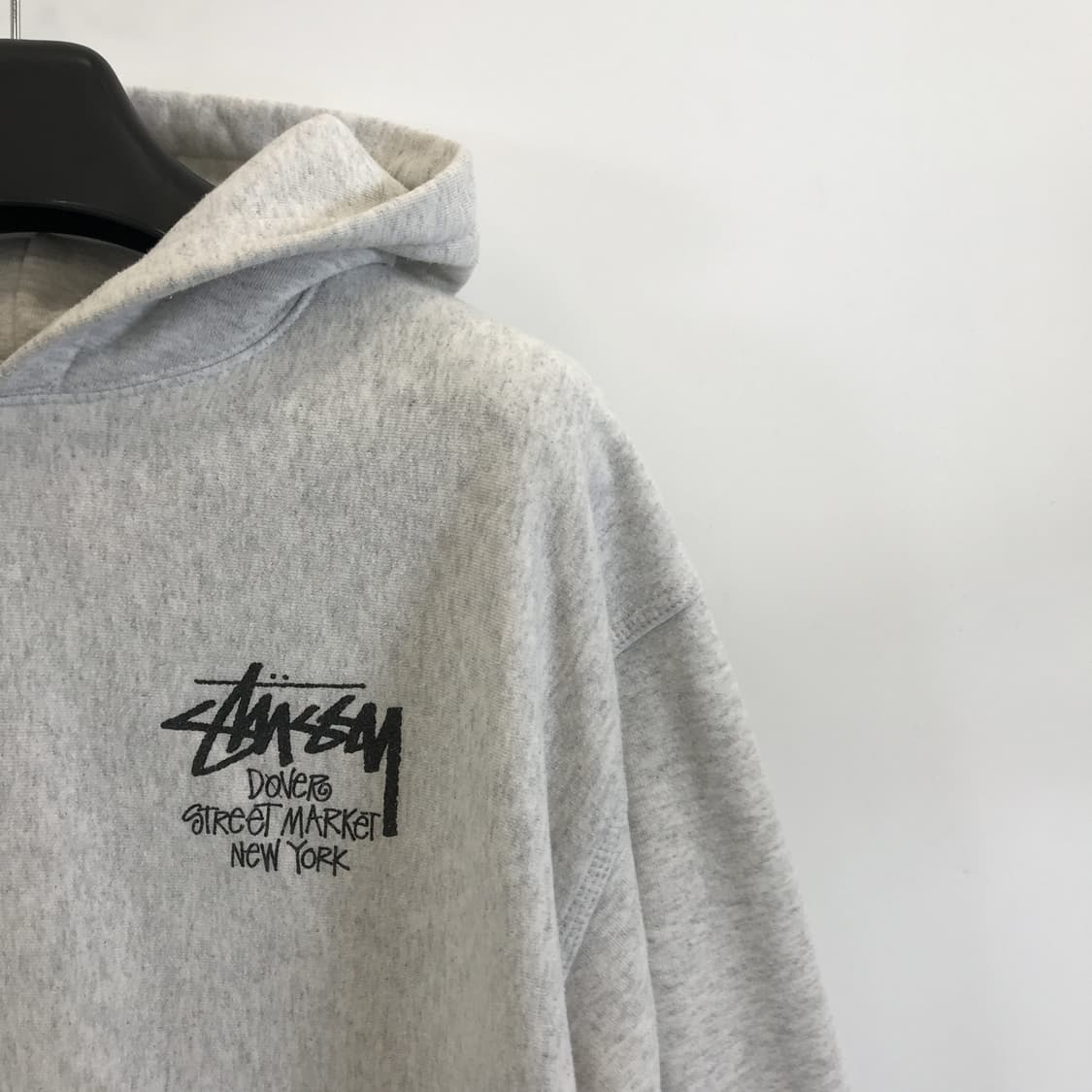 스투시 도버스트릿마켓 뉴욕 후드 애쉬헤더 [M] 상품이미지2