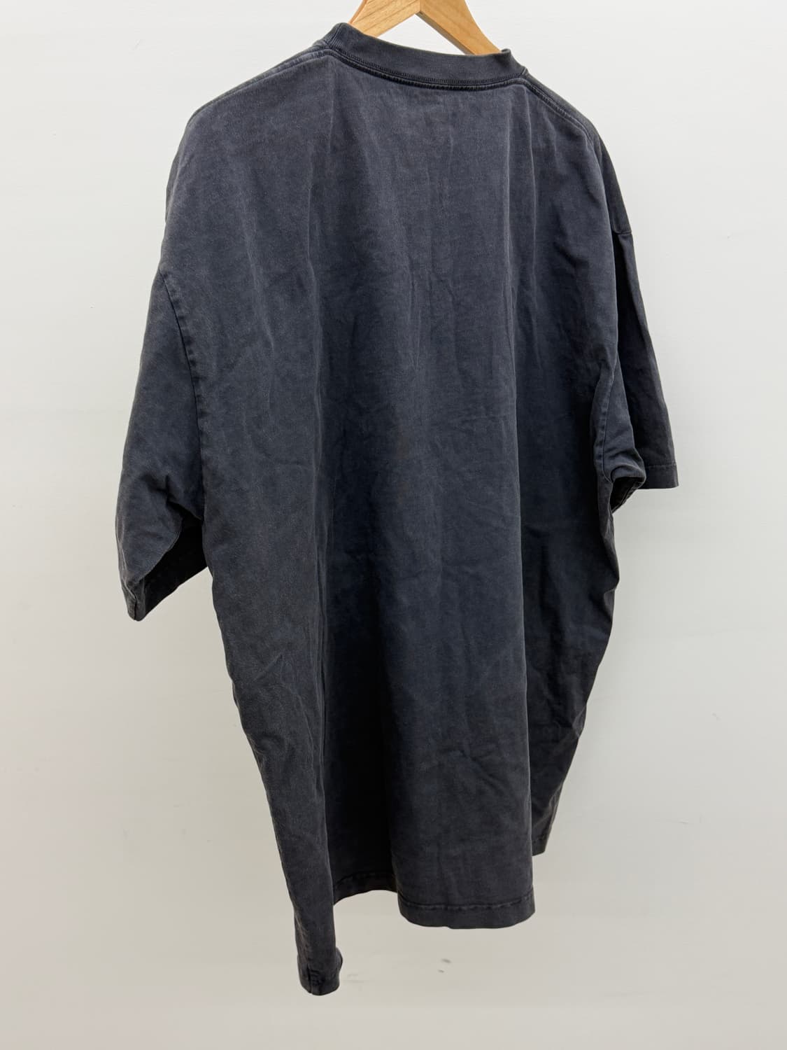 발렌시아가 어센틱 오버핏 유니섹스 반팔티XL 상품이미지3