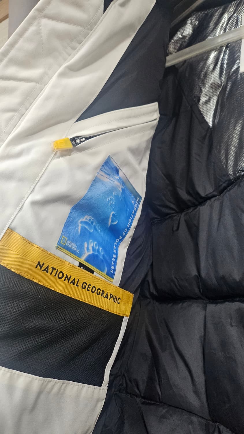 281 내셔널지오그래픽 화이트 후드 패딩 90 상품이미지8