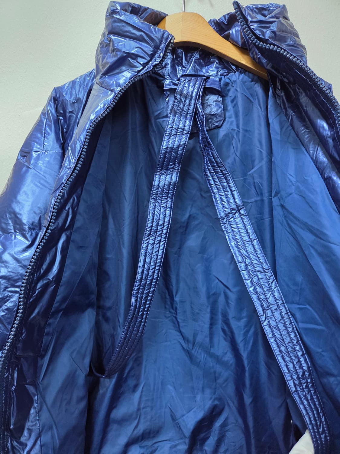 럭키파이브 블루 글로시 샤이니 푸퍼 패딩 점퍼 free 박시 힙합 상품이미지4