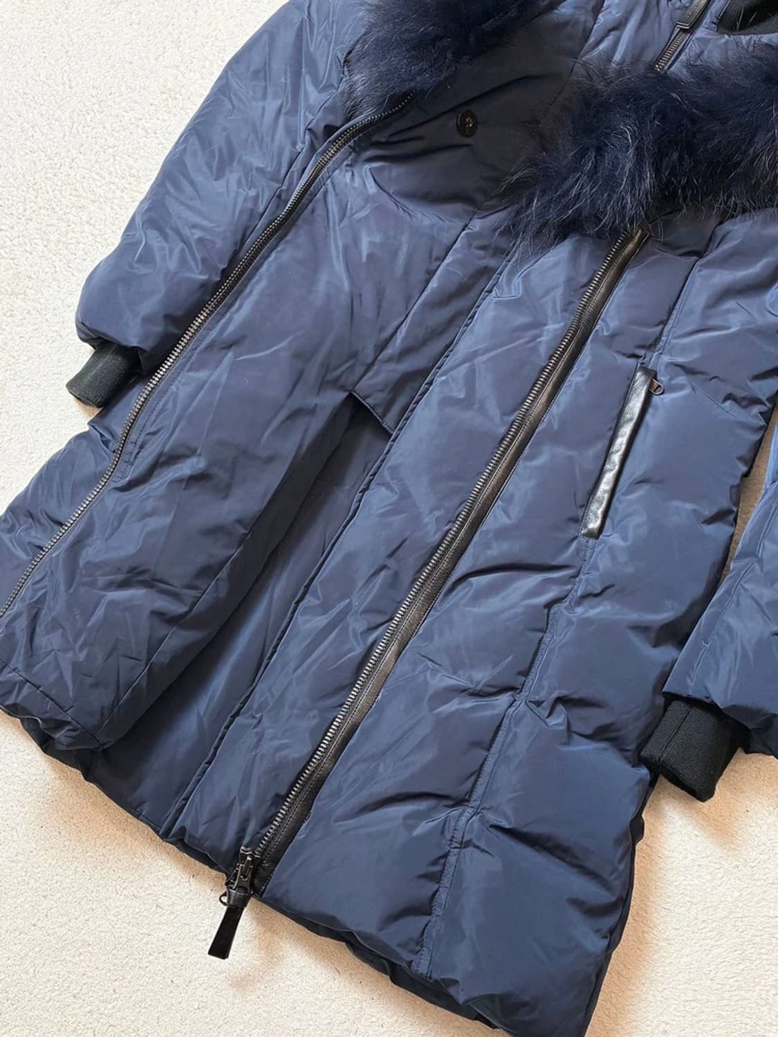 맥케이지 북방 라쿤 덕다운 파카 롱 패딩 PN7372 상품이미지4