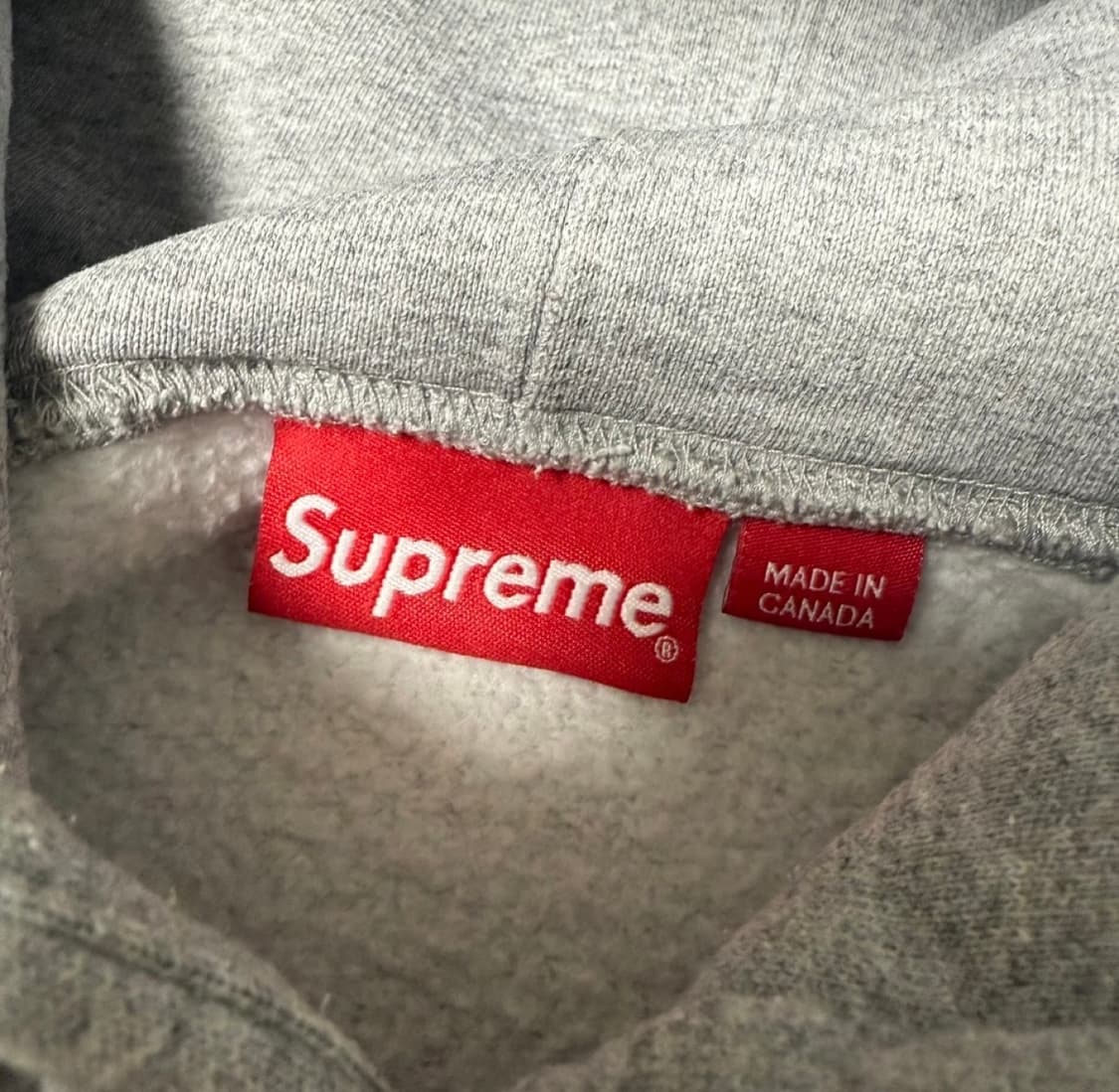 [S] 슈프림 23FW 스몰 박스 드로우코드 후드티 그레이  상품이미지4