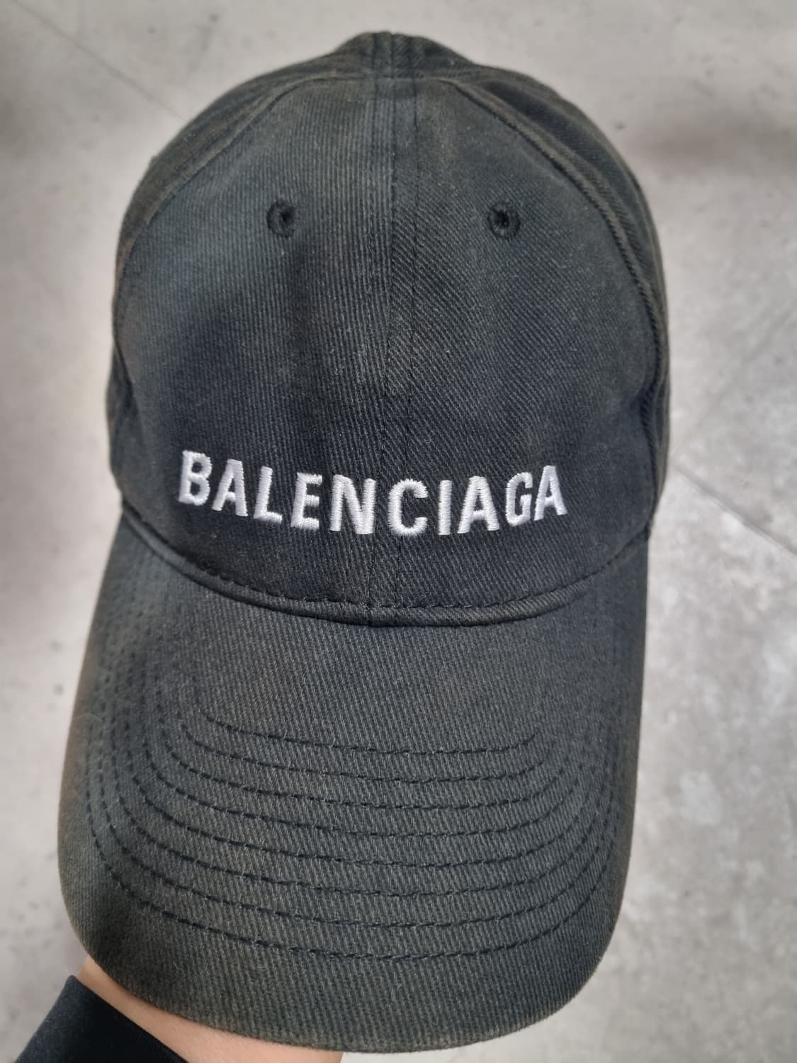 발렌시아가 남성 볼캡  상품이미지1