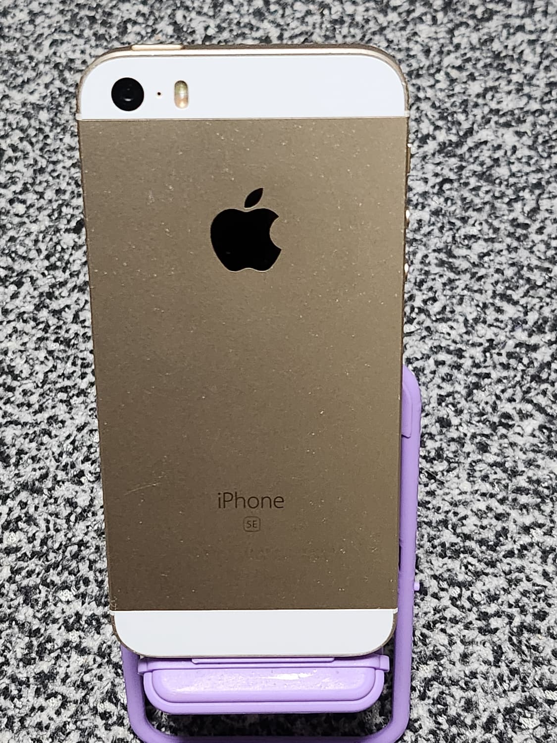 아이폰 se1 골드 16기가 81% 상품이미지2