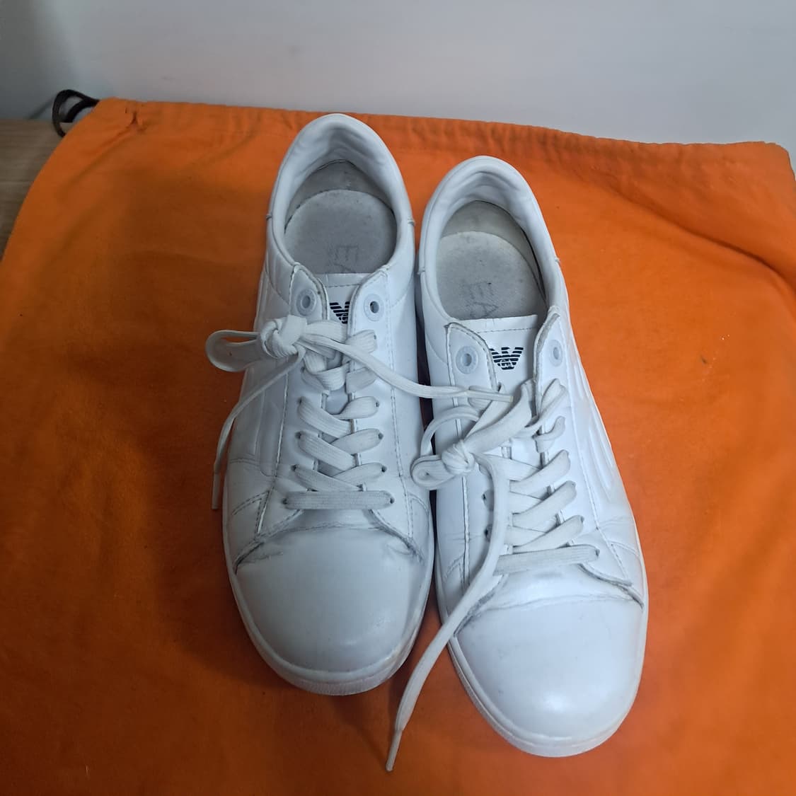 엠포리오 아르마니 스니커즈 US 6.5(남녀공용가능) 상품이미지2