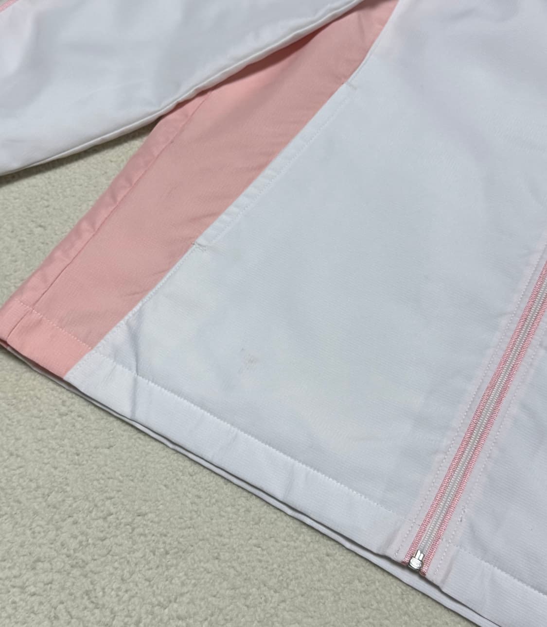 아식스 일본 화이트 핑크(피치) 바람막이 상품이미지5