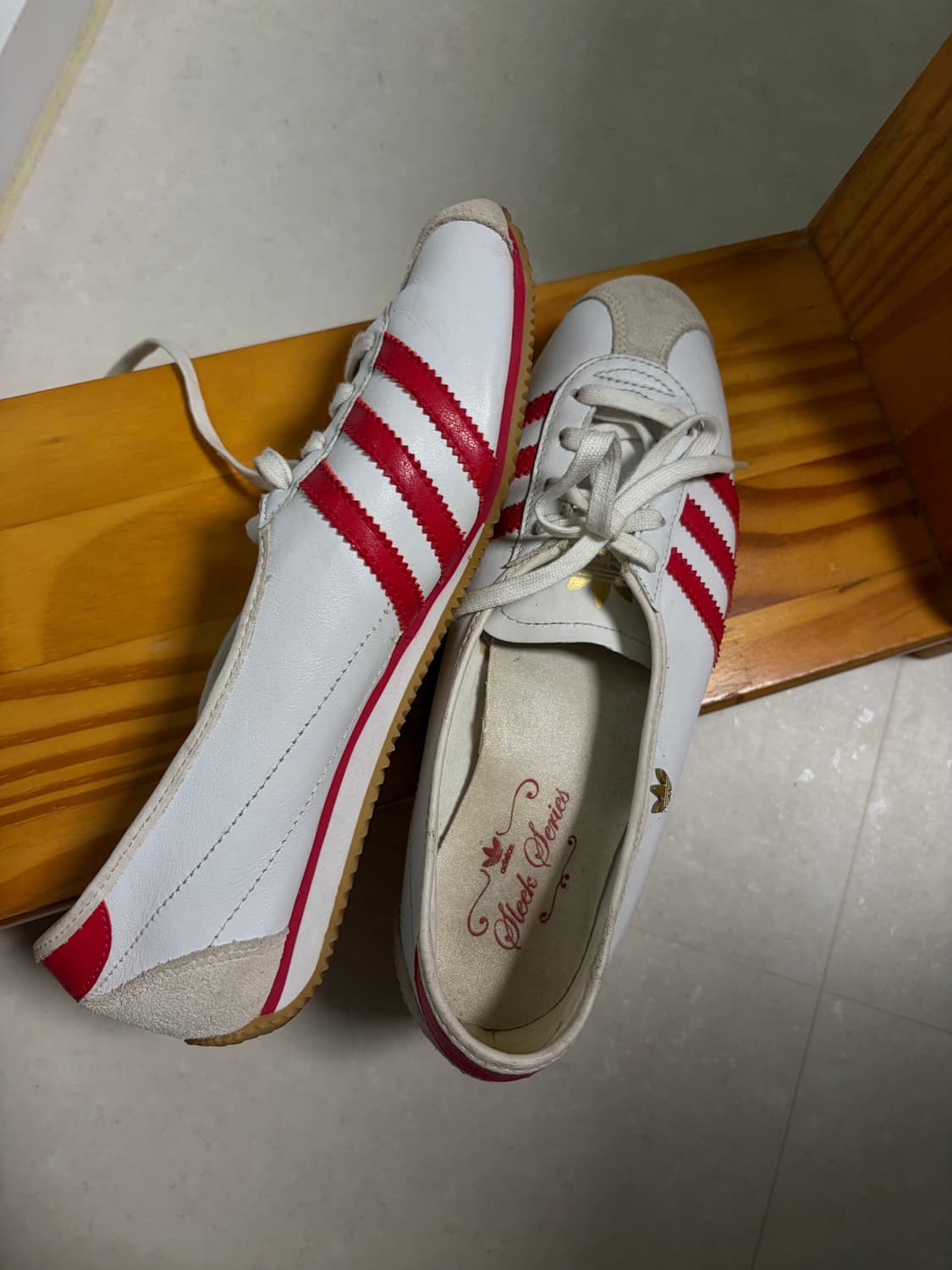 아디다스 발레슈즈 스타일 스니커즈 240 상품이미지2