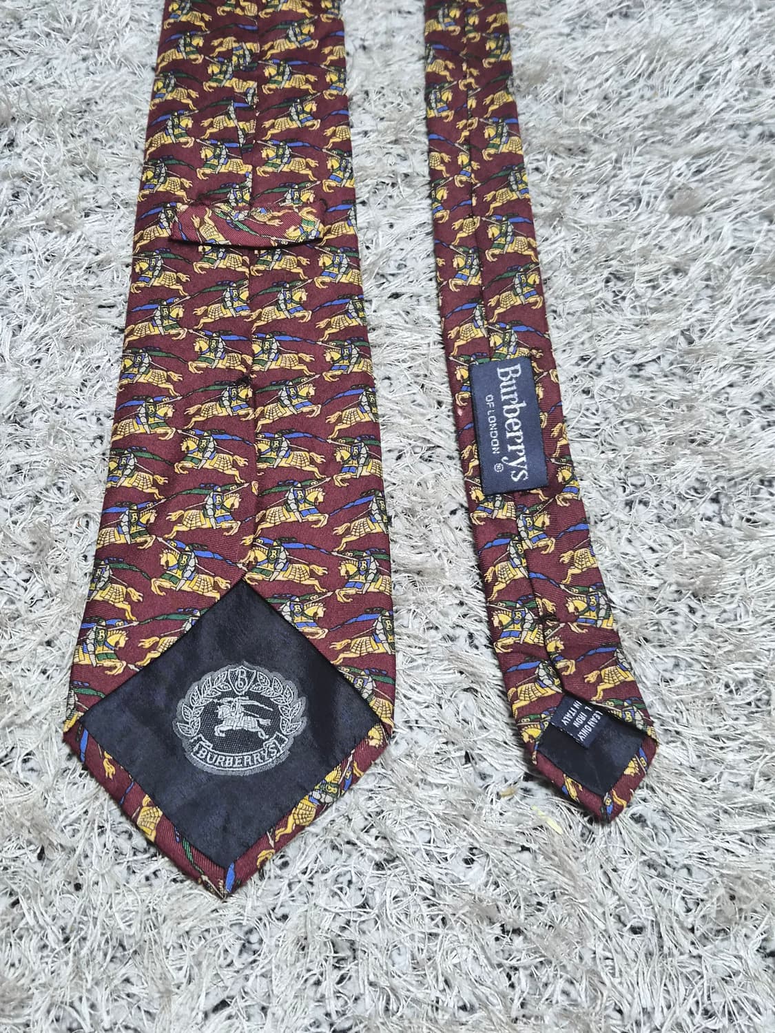 버버리Burberry 메인로고 패턴 넥타이 Free - N50

폭 : 상품이미지6