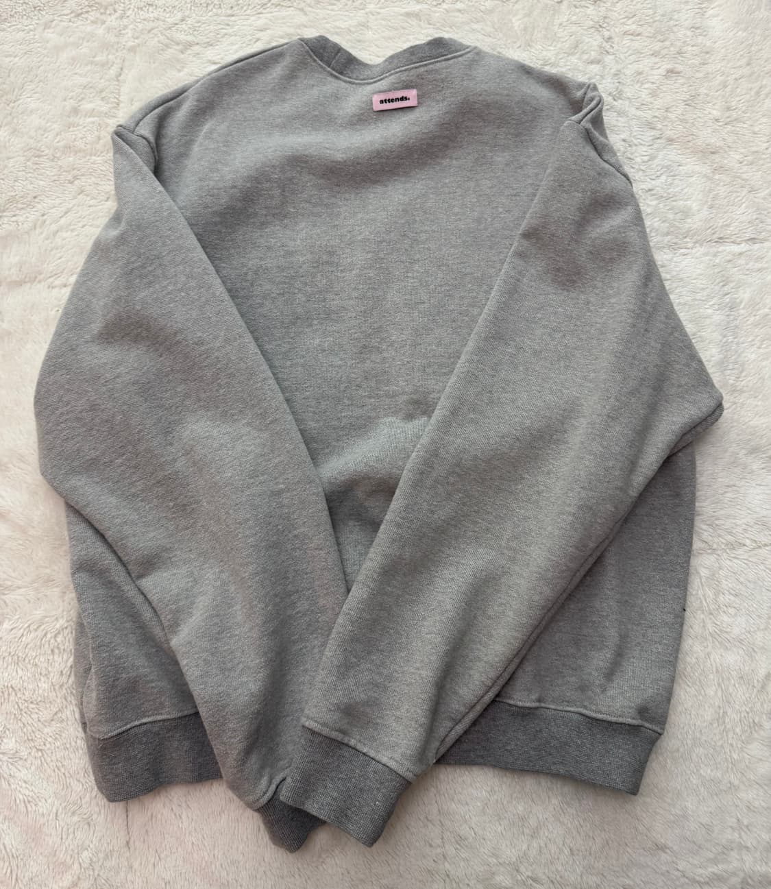 어텐즈 맨투맨 상품이미지3