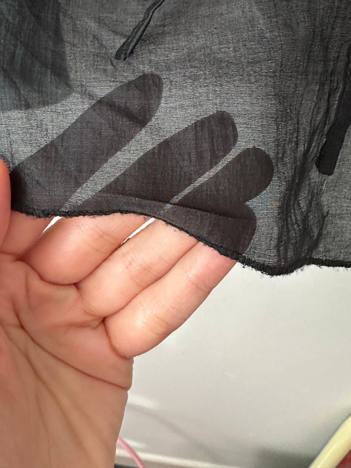 기마구아스 스퀘어 네크라인 실크 탑 - M, 블랙 상품이미지6