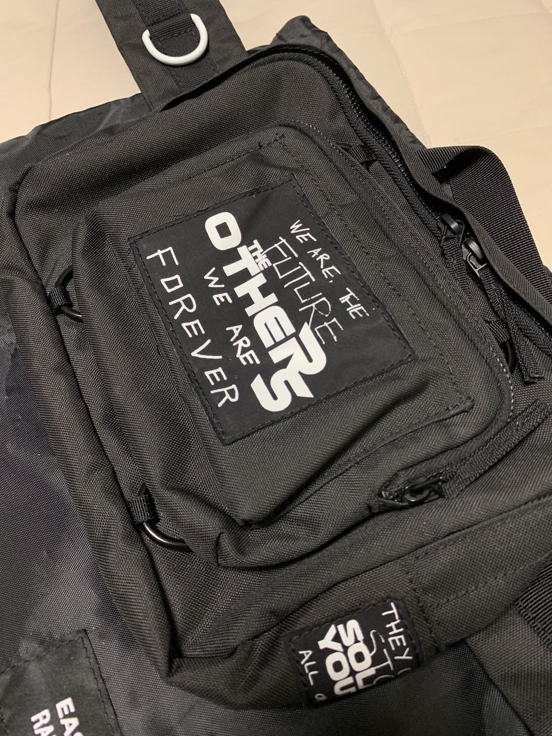 라프시몬스 이스트팩 크로스 범백 상품이미지2